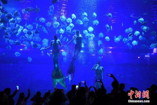 A new study revealed that getting enough natural light during the day improves mood