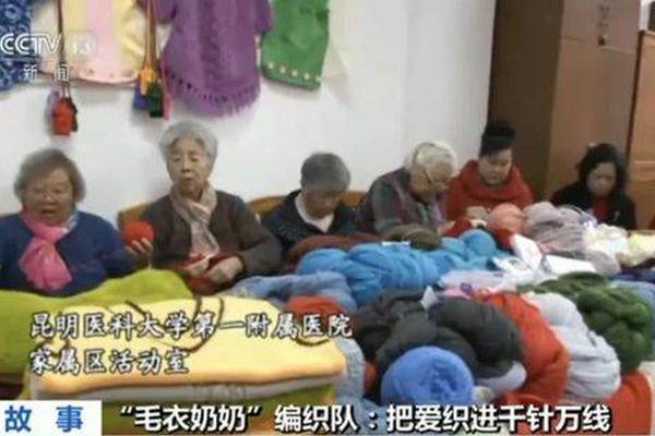 A study revealed that eating a protein-rich breakfast keeps people full longer than a carb-heavy one