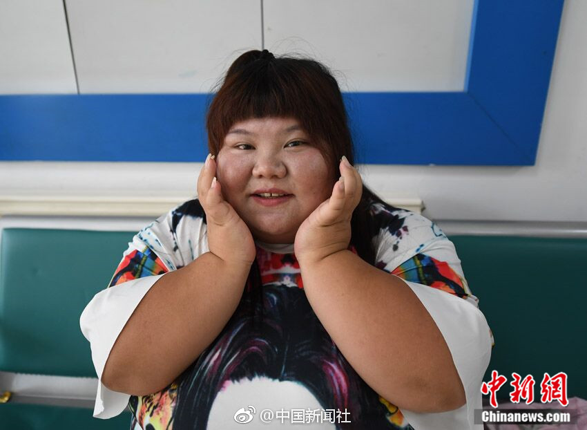Bird watchers spot rare bird species in local wetland preserve