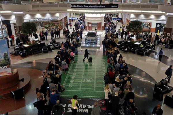 City council votes to add more bike lanes on major roads to promote cycling