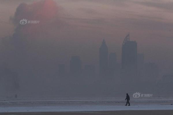 Amazon unveiled a new delivery drone that can carry packages weighing up to 5 pounds and deliver them in 30 minutes or less