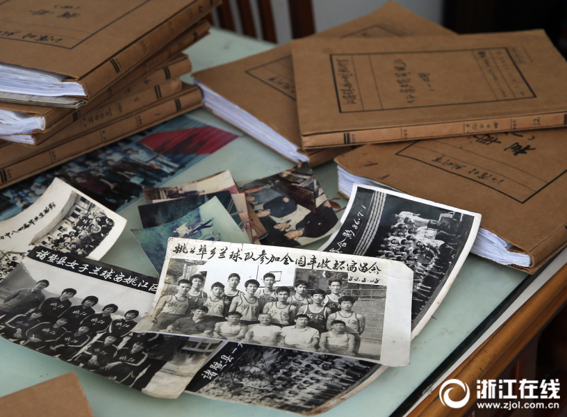 A fashion store started offering alteration services to ensure clothes fit customers perfectly