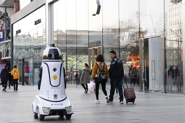 Doctors recommended that people limit their intake of sugary drinks for better health