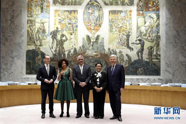 Local police partnered with schools to teach internet safety to children