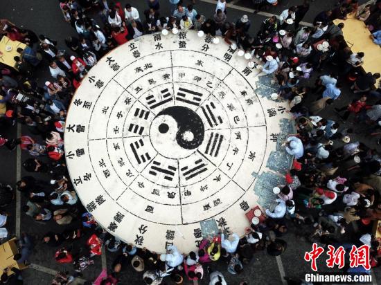 The postal service announced it would introduce a new package size option for small items