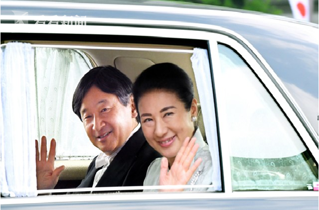 A wildfire was contained after firefighters worked for a week to control the blaze