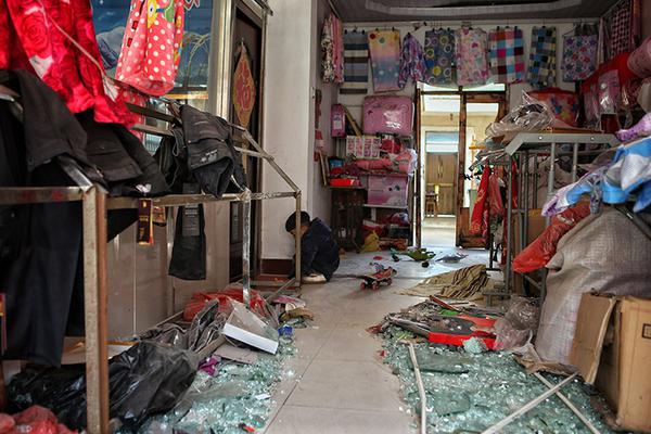 A famous singer announced a world tour, with concerts scheduled in 25 countries over the next 12 months.