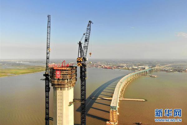 Tennis tournament attracts top-ranked players from 18 countries