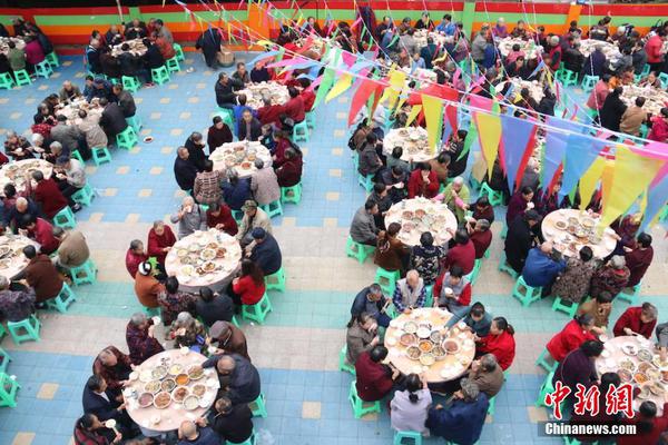 Radio station holds fundraiser to help homeless veterans