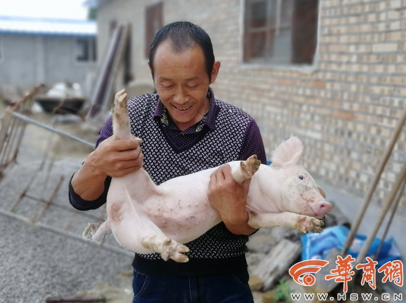 The national parliament passed a new law to protect consumers from false advertising, imposing heavy fines on violators.