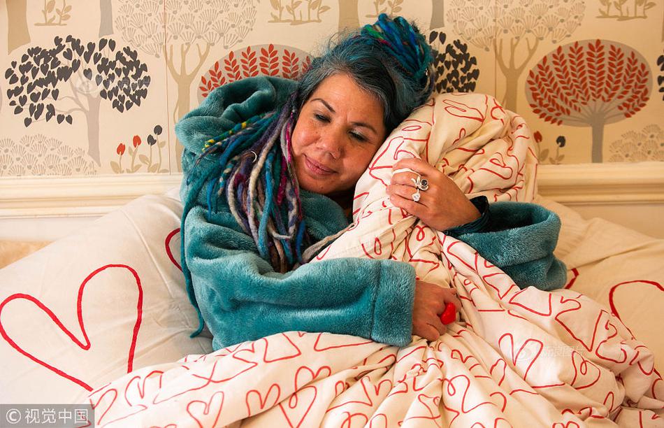 A city started planting trees along streets to reduce air pollution