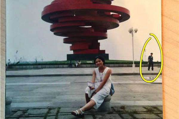 A startup developed a new device that monitors air quality and sends alerts to users’ phones