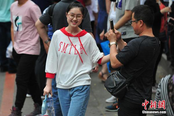 Car manufacturers announced a joint effort to develop a universal charging network for electric vehicles