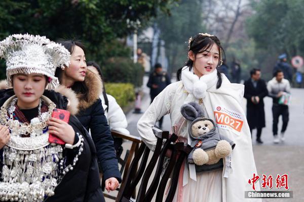 Students attended a workshop on environmental conservation