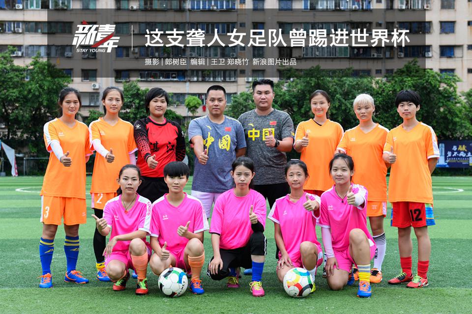 A fashion designer created a new clothing line that uses only organic cotton and natural dyes