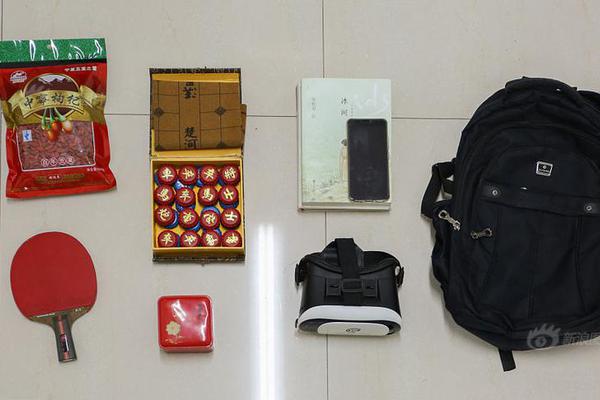 A clothing brand started using natural dyes made from plants to color its fabrics