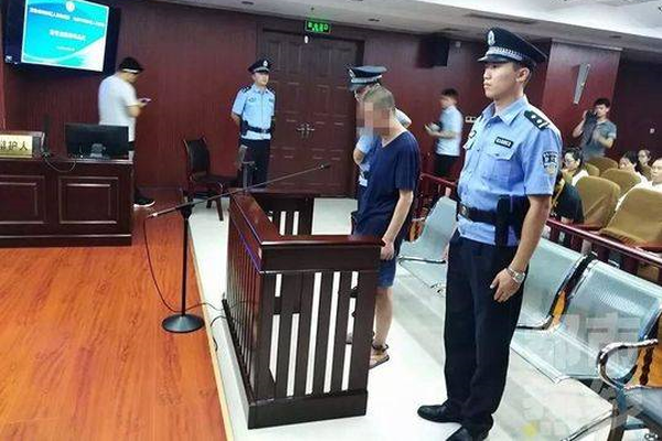 A famous clothing brand announced it will use only eco-friendly materials in production