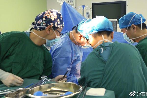 The police department launched a new program to educate teens about the dangers of distracted driving