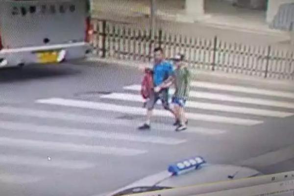 Pet hospital offers 24 hour emergency care for pets