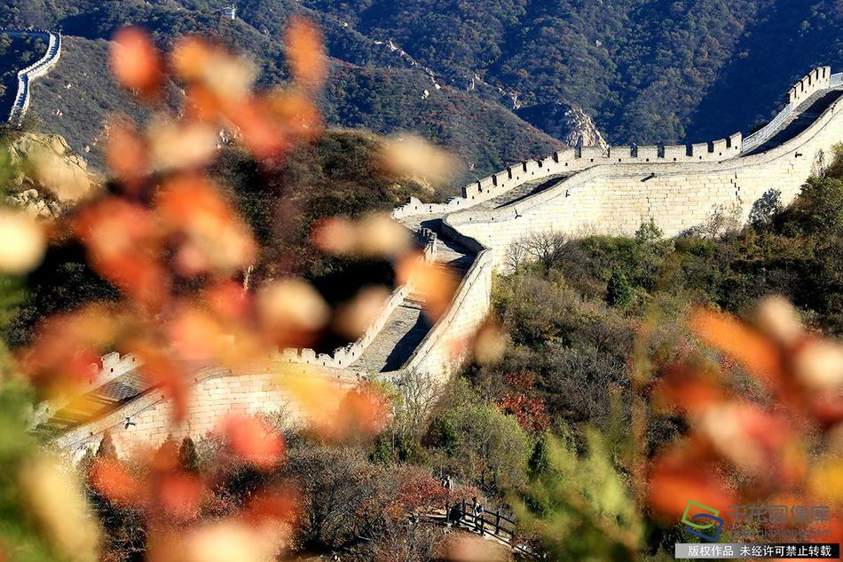 Electronics store offers back to school discounts on laptops and tablets