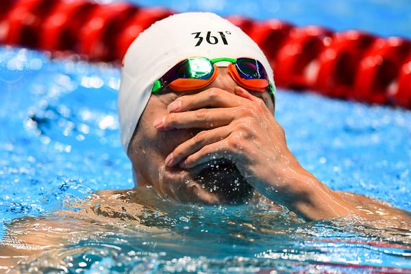 Chemists create non toxic cleaning products safe for use around children and pets