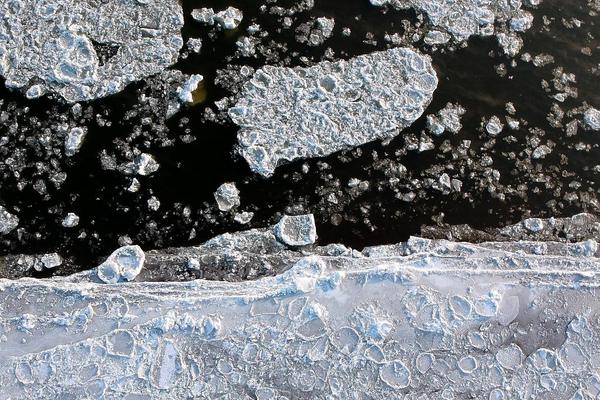 Study finds that listening to classical music while studying increases test scores