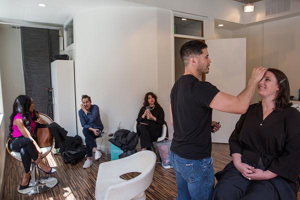 Researchers found a way to use AI to predict natural disasters (like earthquakes) up to 72 hours in advance