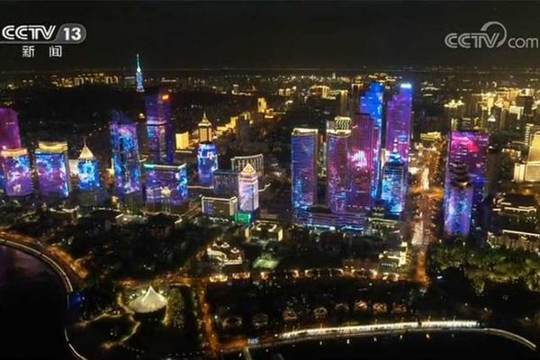 A new restaurant specializing in plant-based burgers opened to long lines