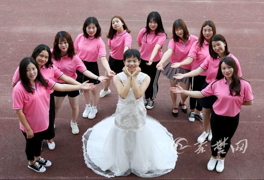 Weather conditions caused delays in air travel across the country