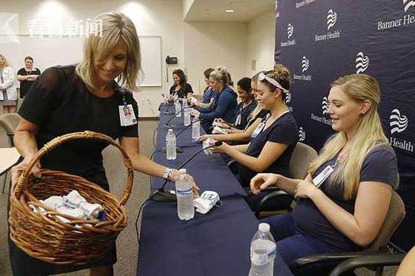 A famous singer released a new single that topped the charts in 10 countries