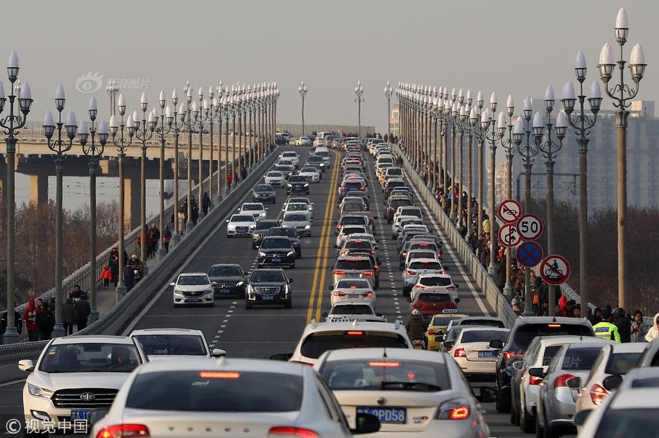 A major car manufacturer recalled 550000 vehicles due to a potential defect in the braking system