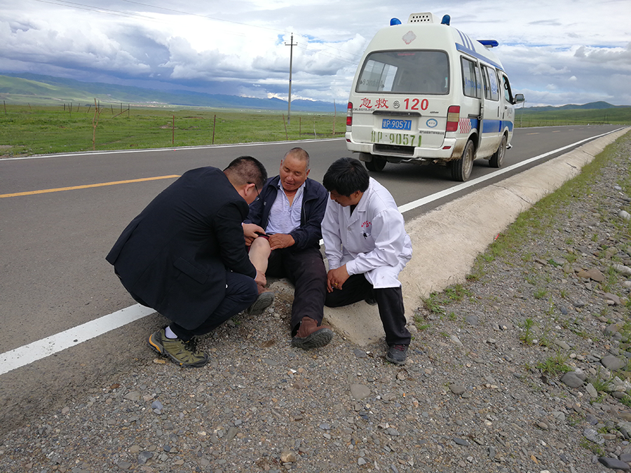 Firefighters contained a large-scale wildfire in the western region after seven days of intensive efforts