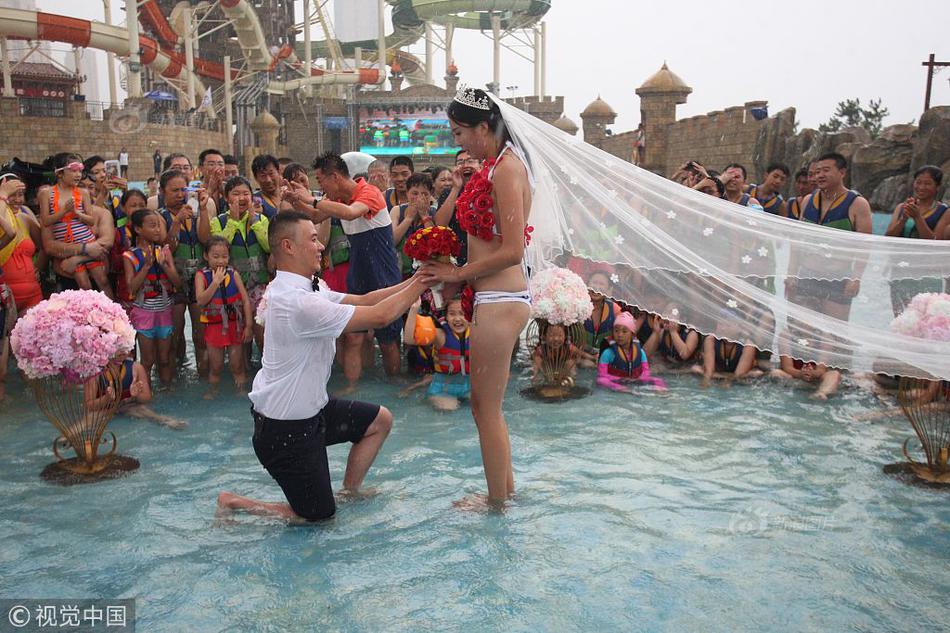 A local artist created a series of paintings inspired by the city’s waterfront