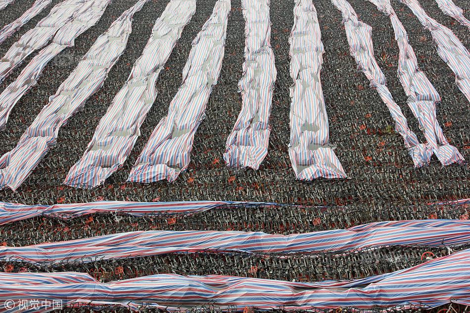 A study showed that online learning can help students in rural areas access college prep courses