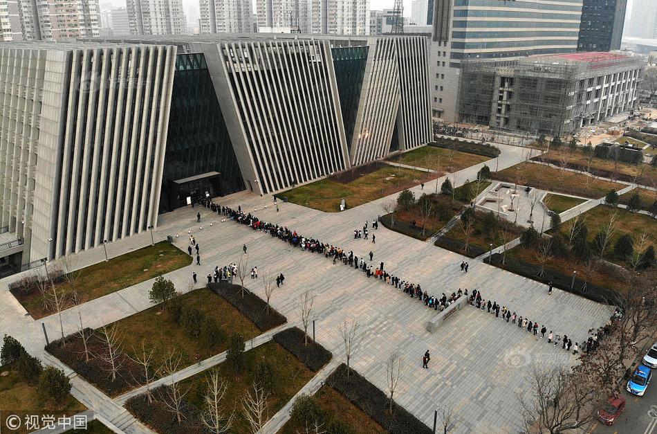 A new shopping mall opened to the public with many famous brand stores