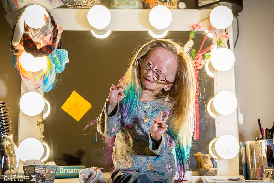 A city council voted to approve a new ordinance that bans single-use plastic bags in retail stores