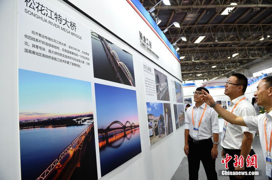 Researchers developed a new type of battery that is recyclable