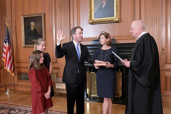 A bookstore hosted an author signing event that attracted over 300 fans