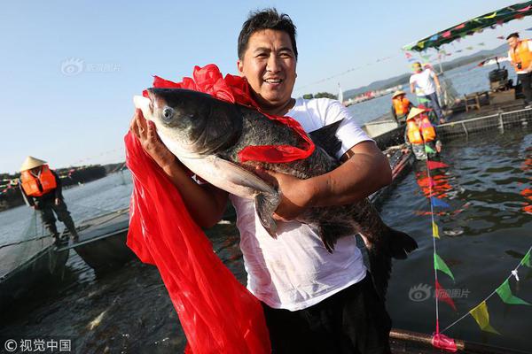 A new study revealed that social media use among teenagers is linked to increased feelings of loneliness and depression, according to researchers.