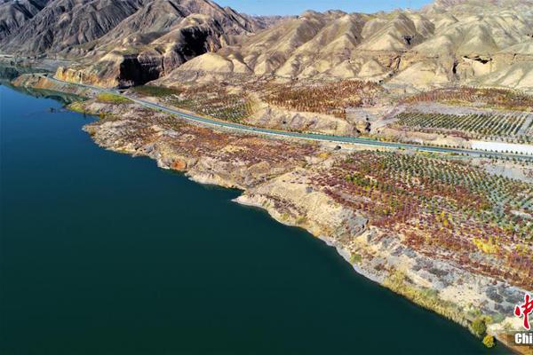 A city council voted to increase the minimum wage for city employees