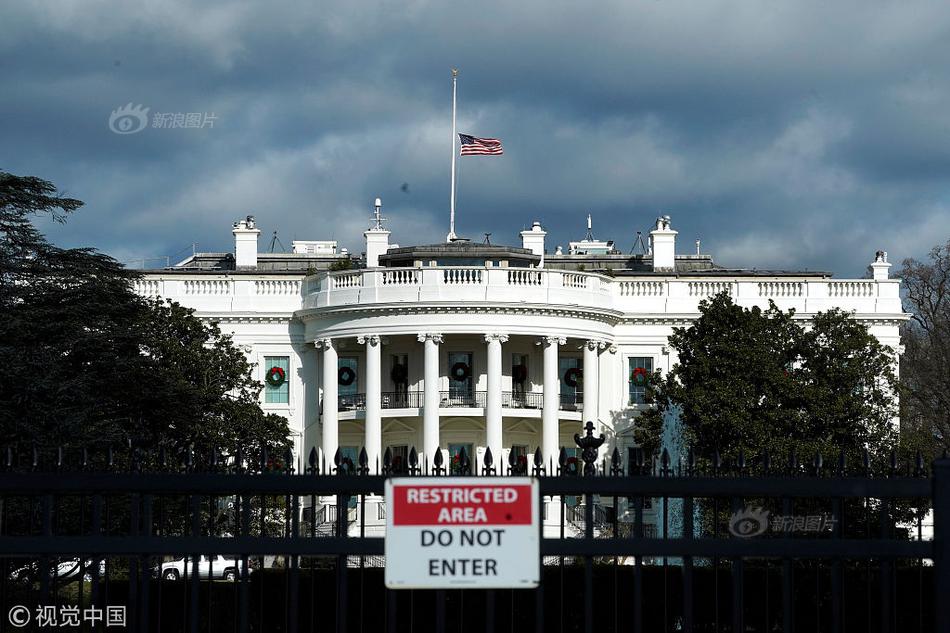 A research team studied the impact of social media on teenage mental health