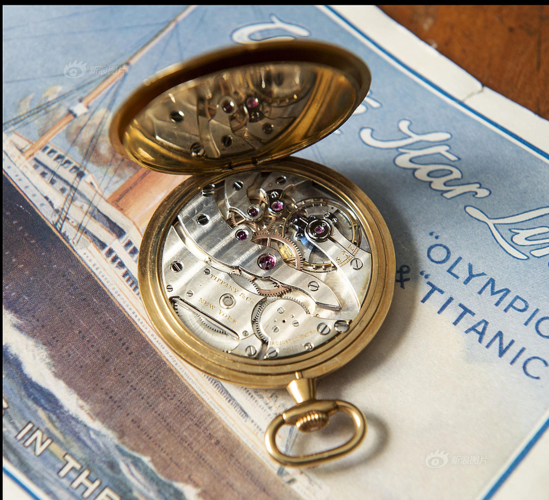 A strong earthquake struck a coastal town causing serious damage to buildings and leaving several people injured