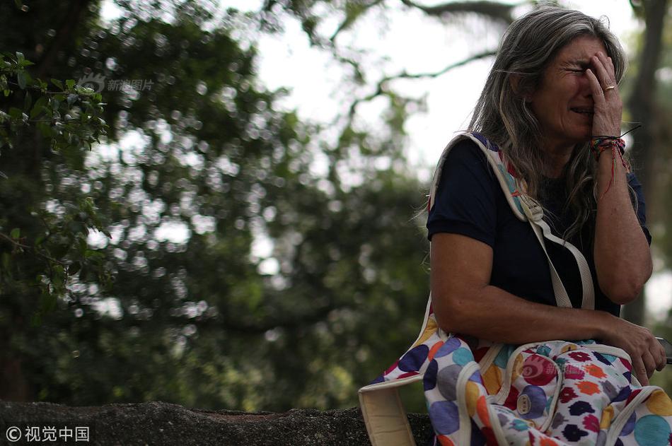 Cross country team wins state championship with record breaking time