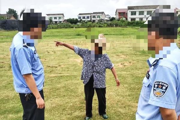 Podcast interviews scientist about new space exploration discoveries