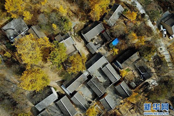 The city council approved plans to renovate an old factory into a community art space