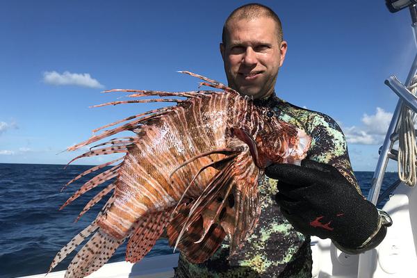 A new study indicated that listening to upbeat music while exercising can boost endurance