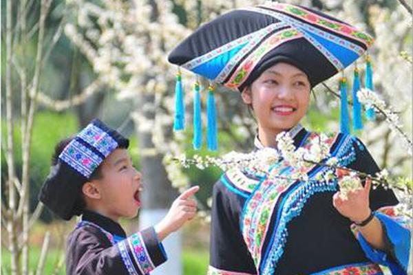 A community organized a 