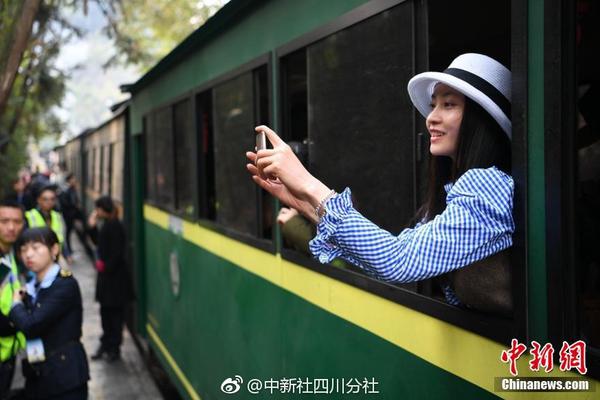 Scientists discovered a new way to clean up oil spills using a special type of foam